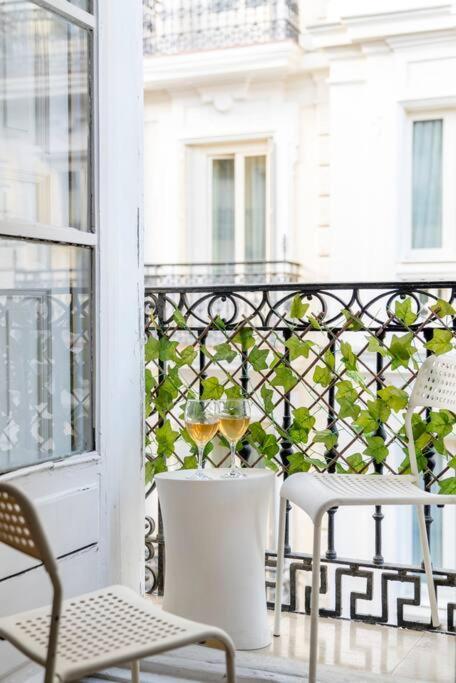 Flat For Groups 8 People In Gran Via-Cgrac4 Apartment Madrid Luaran gambar