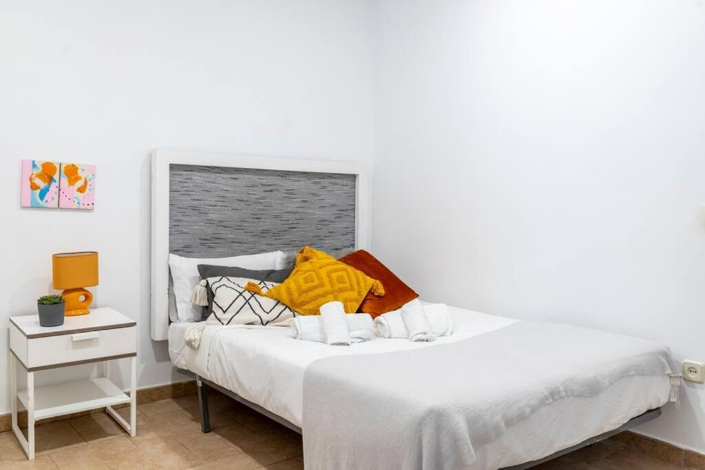 Flat For Groups 8 People In Gran Via-Cgrac4 Apartment Madrid Luaran gambar