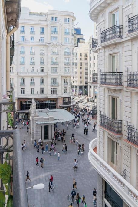 Flat For Groups 8 People In Gran Via-Cgrac4 Apartment Madrid Luaran gambar