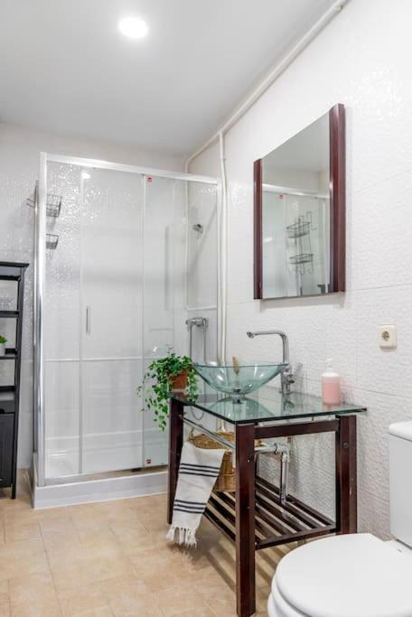 Flat For Groups 8 People In Gran Via-Cgrac4 Apartment Madrid Luaran gambar